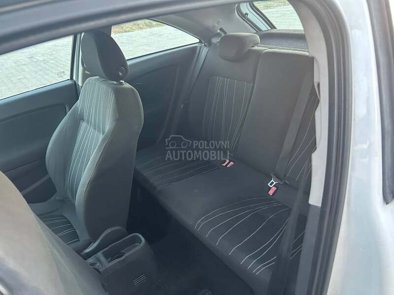 Opel Corsa D cdti