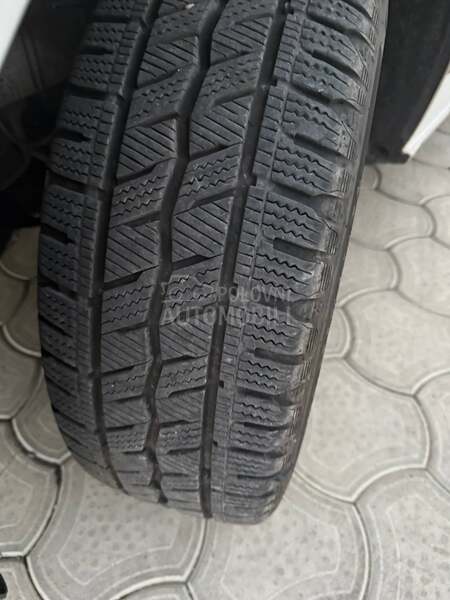 Volkswagen Transporter T5 2.0 tdi