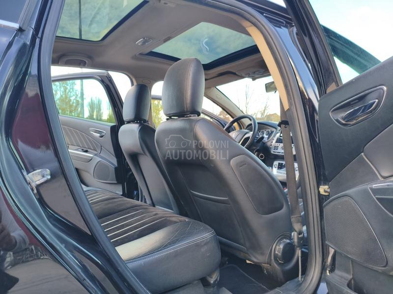 Lancia Delta 200 konja