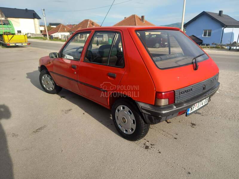 Peugeot 205 