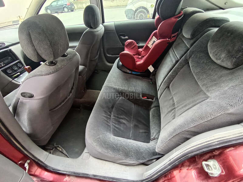 Renault Laguna 