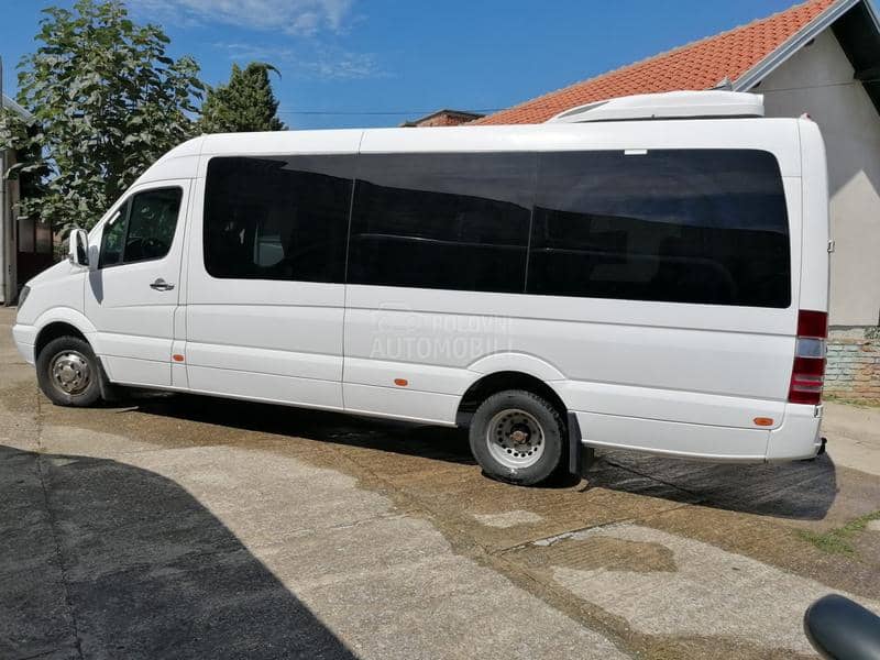 Mercedes Benz Sprinter 519