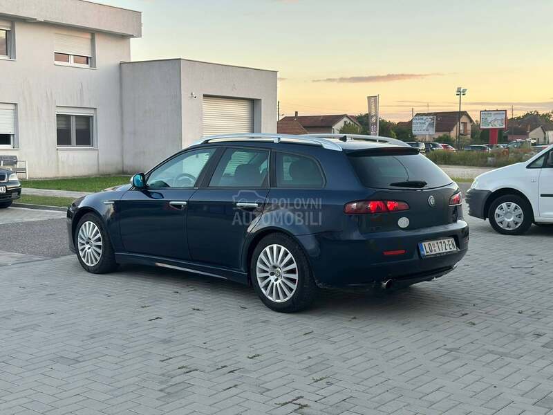 Alfa Romeo 159 1.9 jtdm