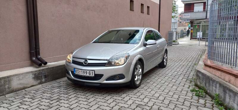Opel Astra H 1.7 GTC