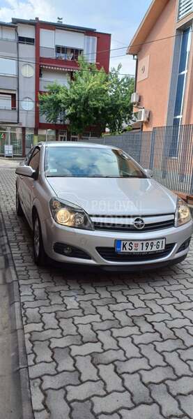Opel Astra H 1.7 GTC
