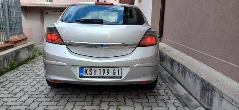 Opel Astra H 1.7 GTC