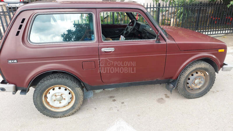 Lada Niva 1.7i