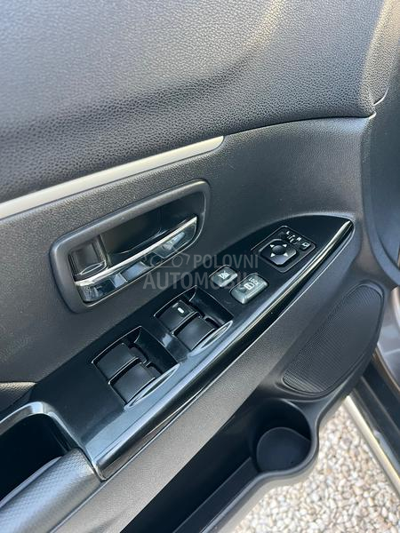 Citroen C4 Aircross 1.8hdi/PANO/SERV/