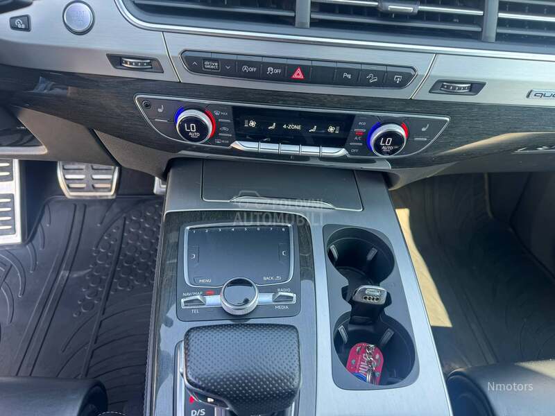 Audi Q7 3.0tdi S line
