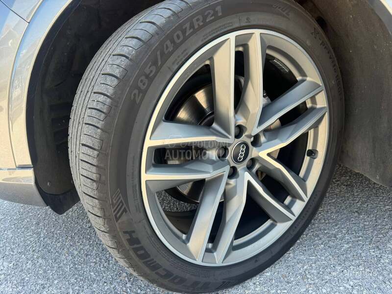 Audi Q7 3.0tdi S line
