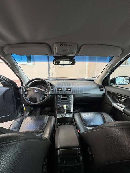 Volvo XC90 2.4