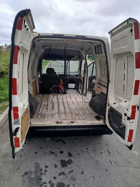 Ford Connect 1.8
