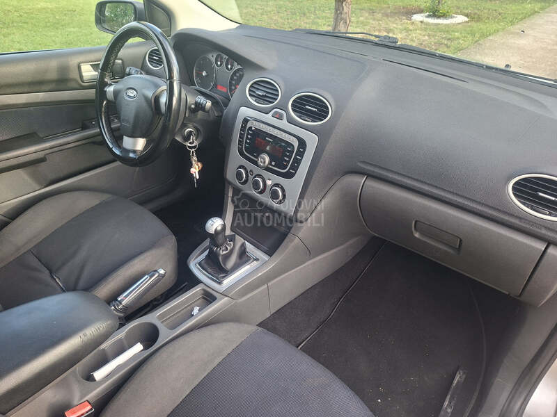 Ford Focus 1.6 HDI REG/Ghia