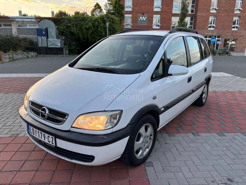 Opel Zafira 