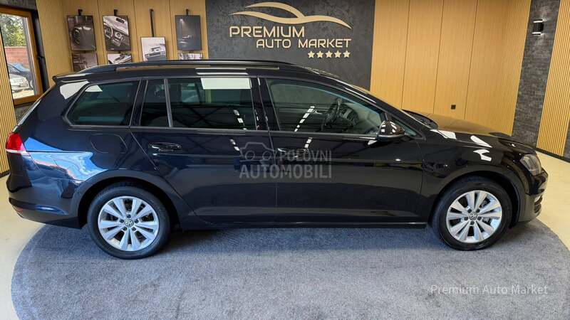 Volkswagen Golf 7 //1.6 TDI//N.AVI/NOV