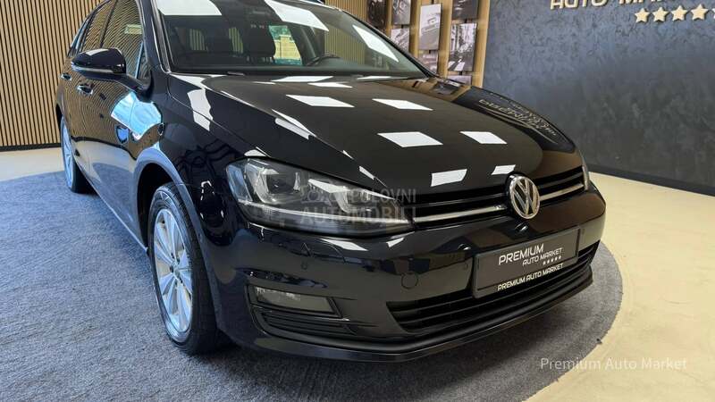 Volkswagen Golf 7 //1.6 TDI//N.AVI/NOV