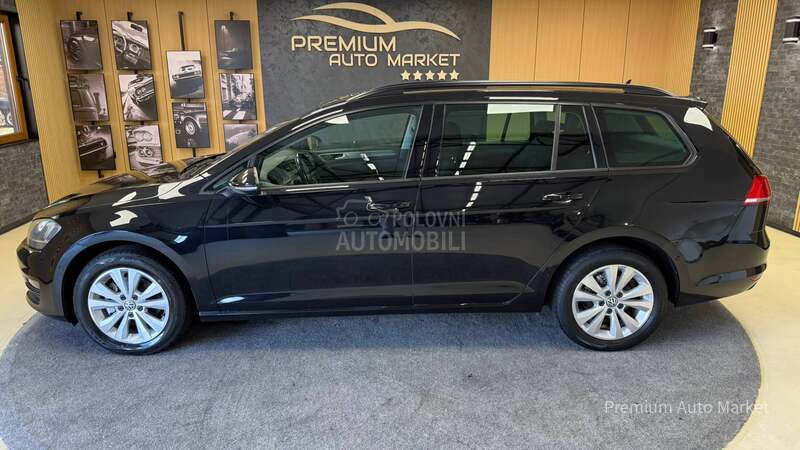 Volkswagen Golf 7 //1.6 TDI//N.AVI/NOV