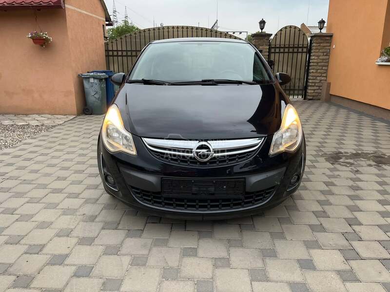 Opel Corsa D 1.2 16v