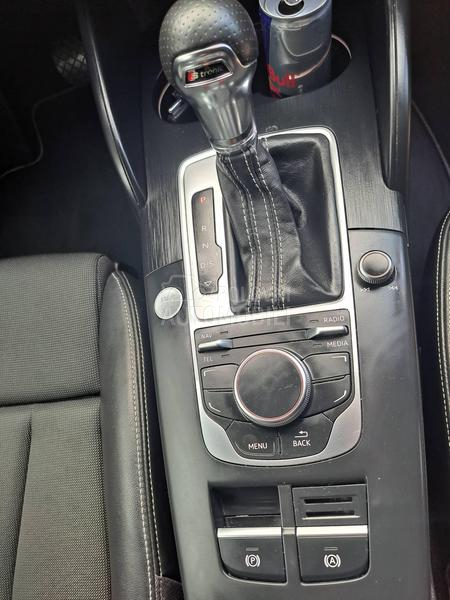Audi A3 1.8TFSI4X4švajcarska