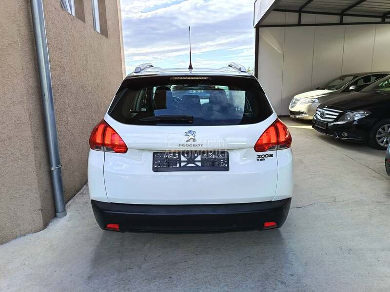 Peugeot 2008 1.6eHDi