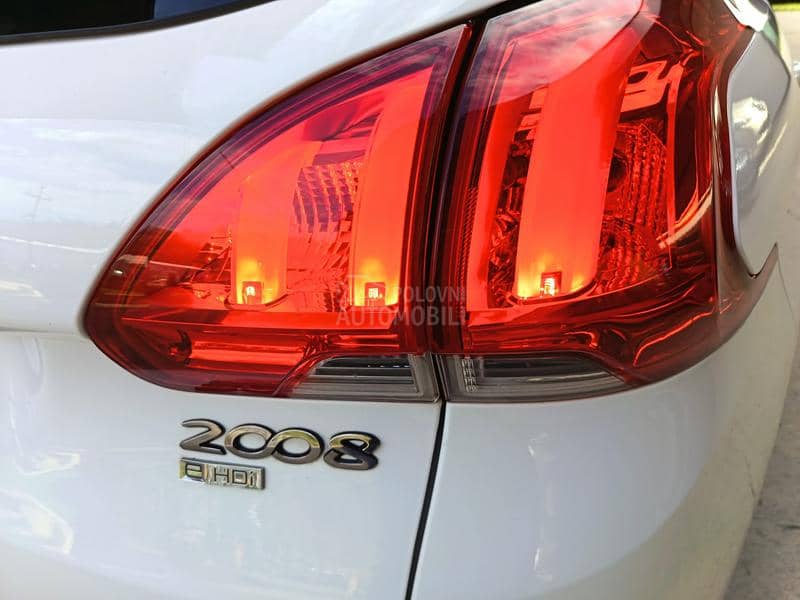 Peugeot 2008 1.6eHDi