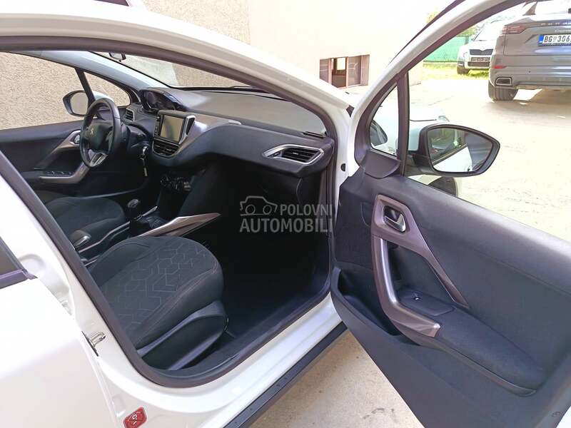 Peugeot 2008 1.6eHDi