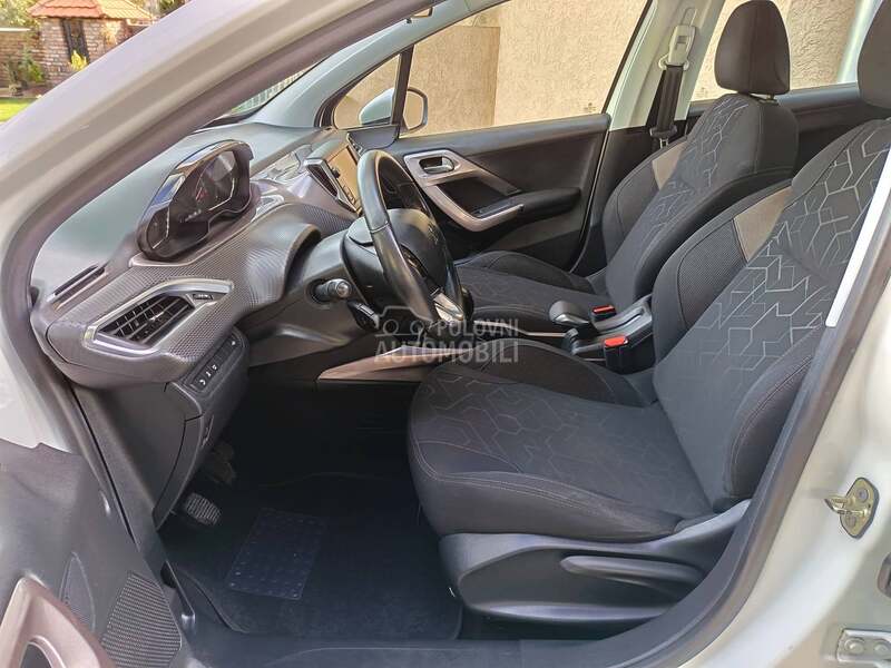 Peugeot 2008 1.6eHDi