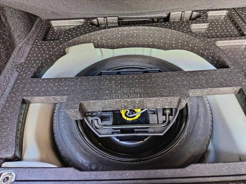 Peugeot 2008 1.6eHDi