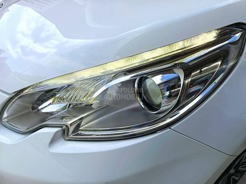 Peugeot 2008 1.6eHDi