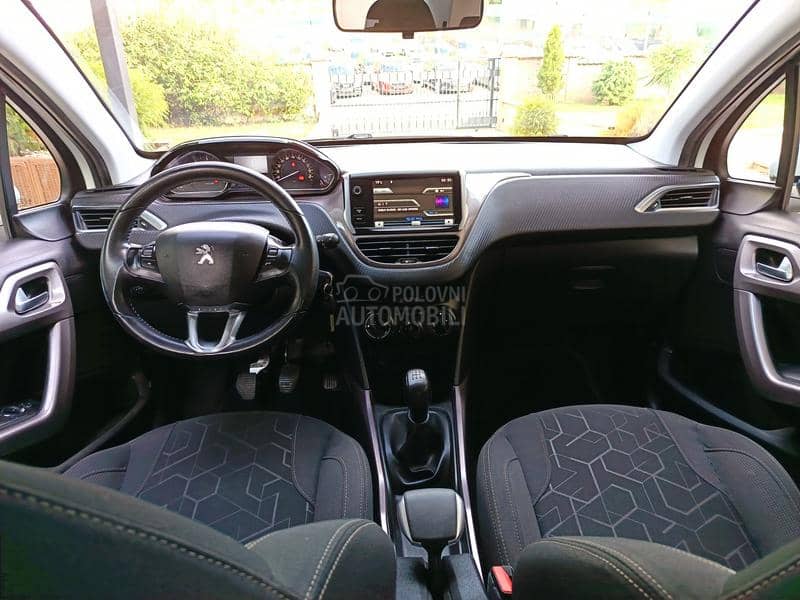 Peugeot 2008 1.6eHDi