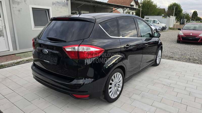 Ford C-Max TITANIUM