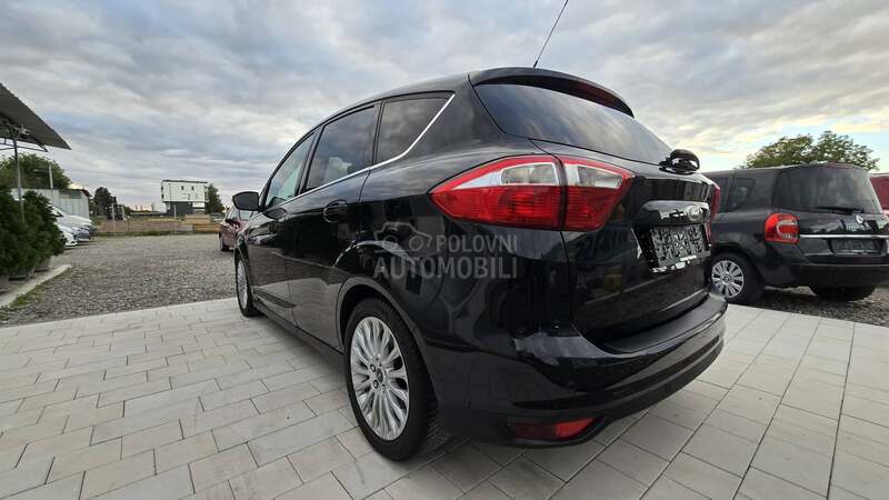 Ford C-Max TITANIUM