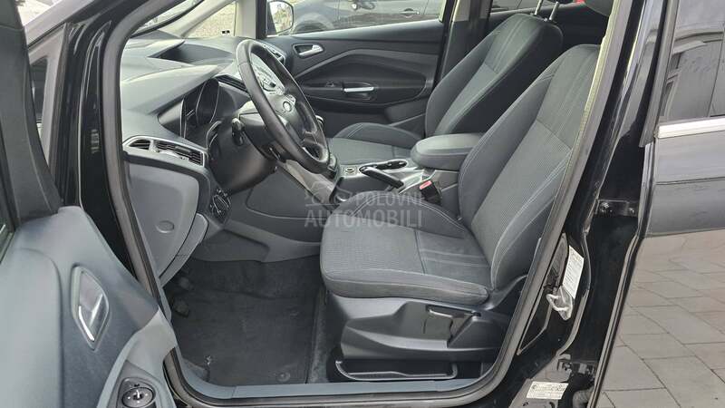 Ford C-Max TITANIUM