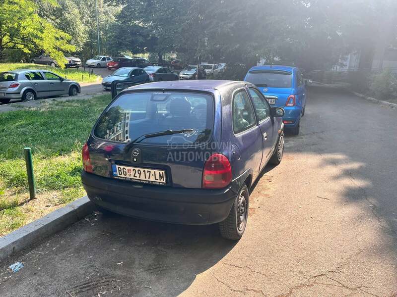 Opel Corsa B 1.2 16V