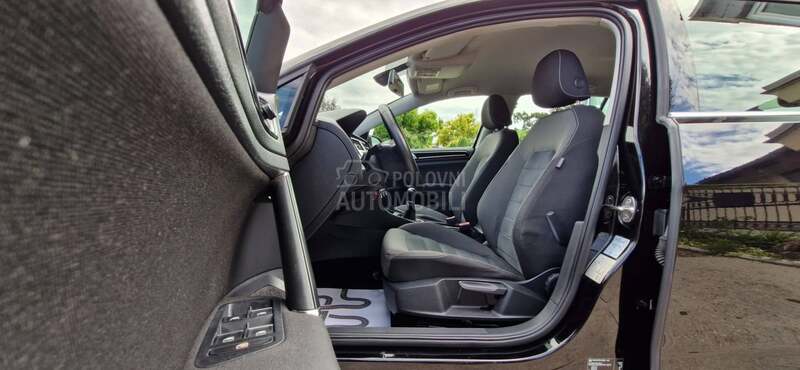 Volkswagen Golf 7 2.0TDI/HIGHLINE/FUL