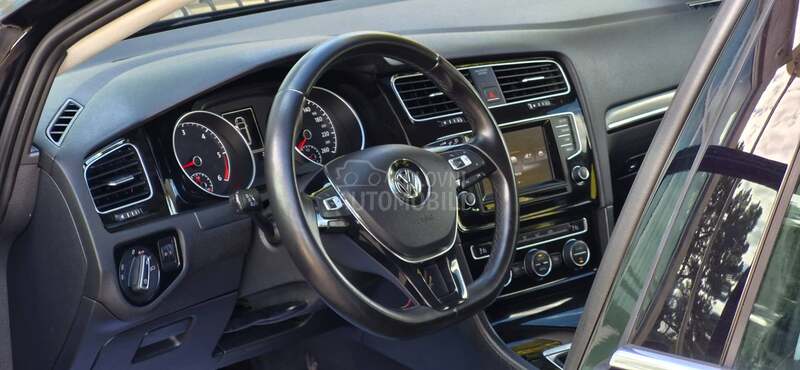 Volkswagen Golf 7 2.0TDI/HIGHLINE/FUL