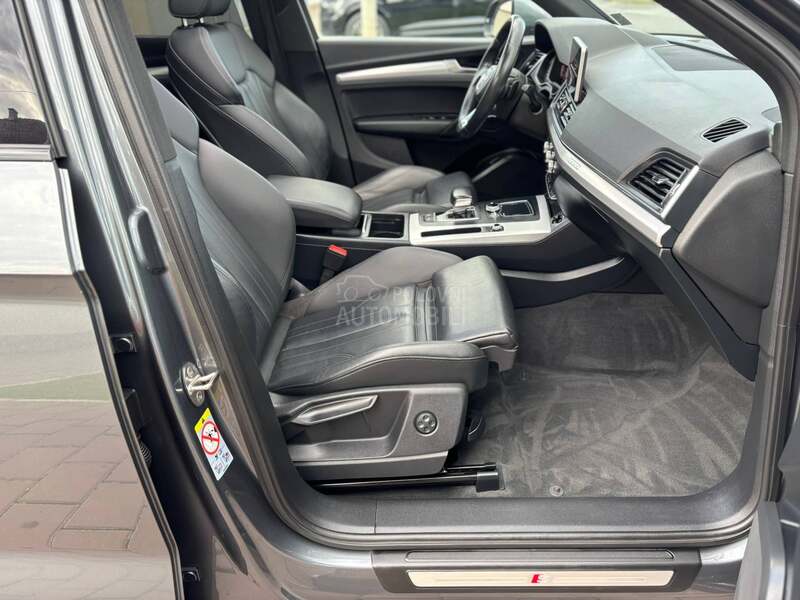 Audi Q5 40 VIRT S-LINE PANO