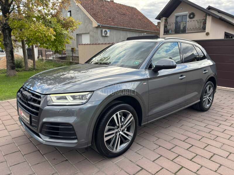 Audi Q5 40 VIRT S-LINE PANO