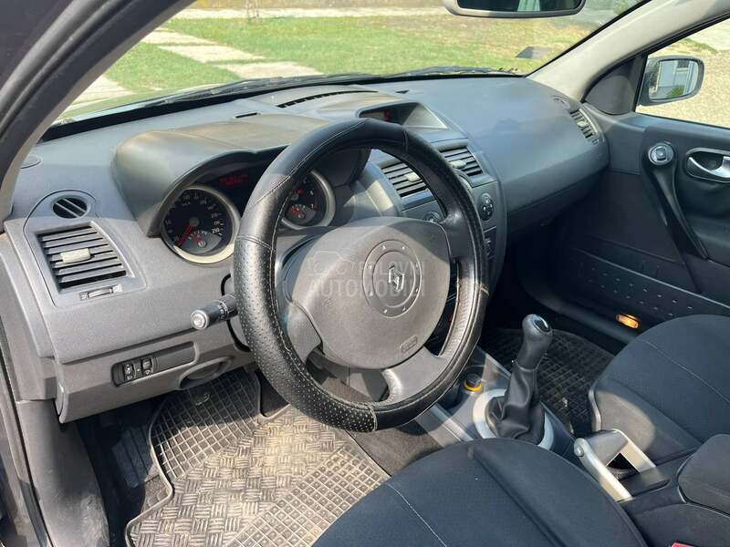 Renault Megane 1.6i//REG09.2026