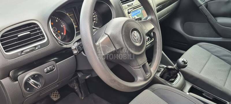 Volkswagen Golf 6 1.6 TDI COMFORTLINE