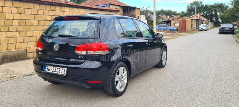 Volkswagen Golf 6 1.6 TDI COMFORTLINE