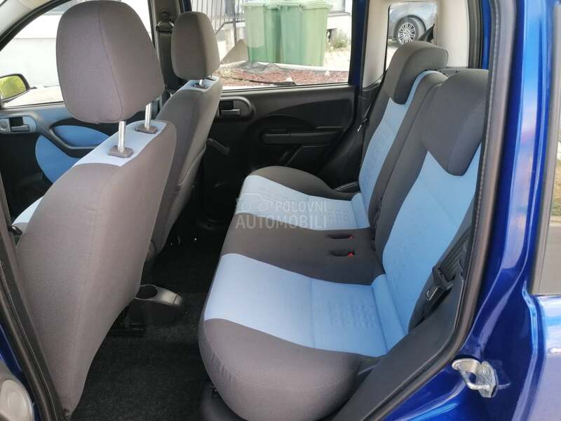Fiat Panda 1.2i AMORE LINE CH