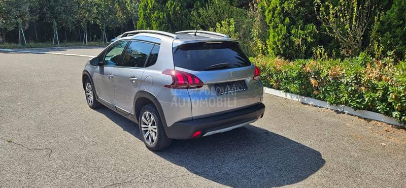 Peugeot 2008 1.2 puretech