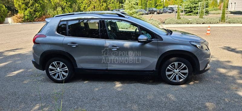 Peugeot 2008 1.2 puretech