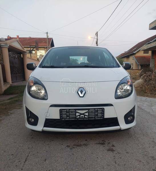 Renault Twingo NIGHT DAY