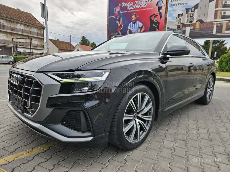 Audi Q8 45tdi S LINE/VIRT