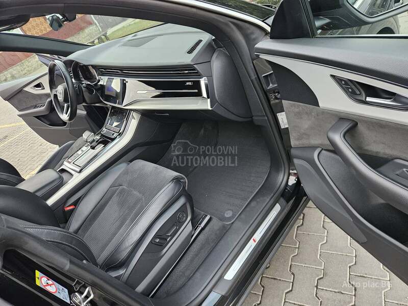 Audi Q8 45tdi S LINE/VIRT