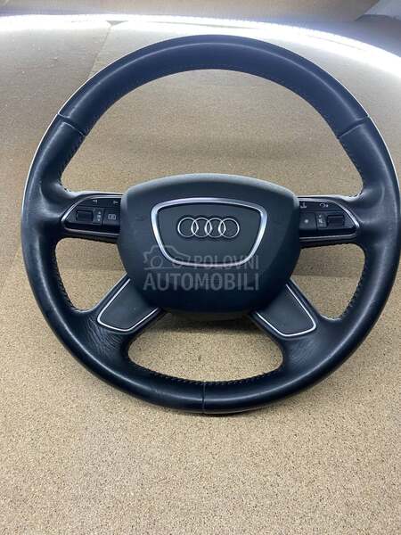 Audi Q3 (8UB,8UG) 2015. god. -  kompletan auto u delovima