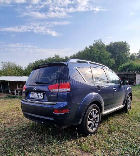 Citroen C-Crosser 
