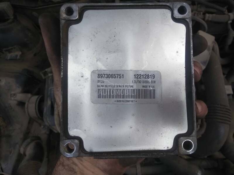 Kompjuter motora ECU 1.7 DTI